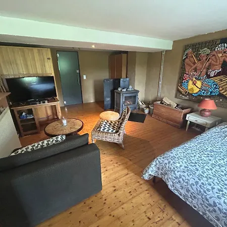 Au Mont Des Brumes アパート